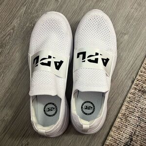 APL techloom bliss white slip on sneakers, women’s size9 , great condition